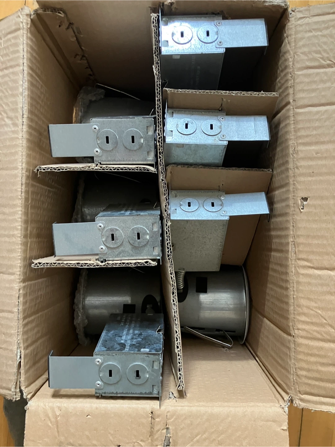New Jenco 4” recessed LED lights - photo 3