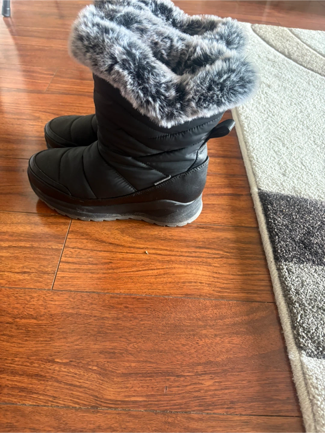 Black snow Puffer ladies Boots with Faux Fur Trim - photo 3
