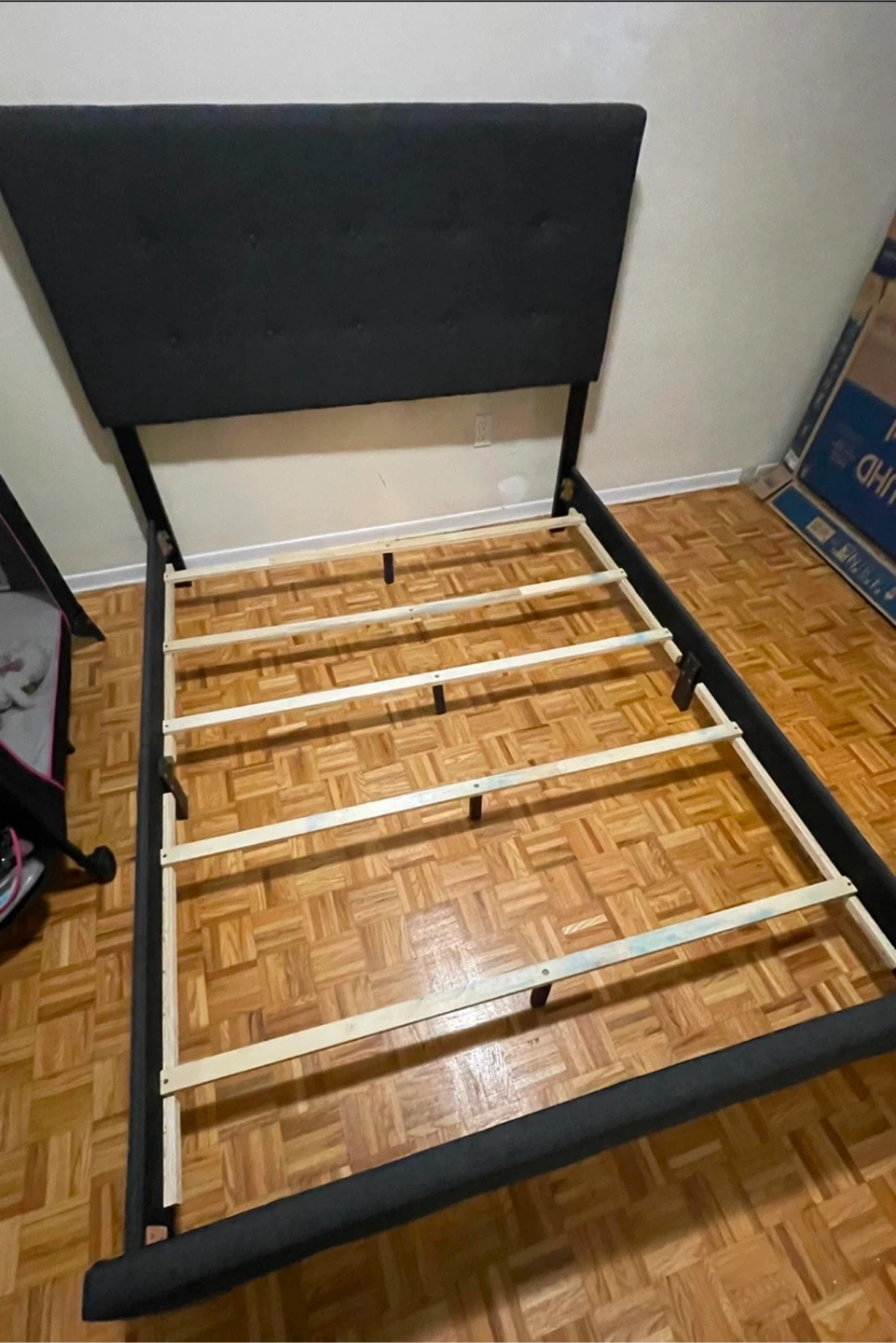 Structube Queen size bed frame + spring box
