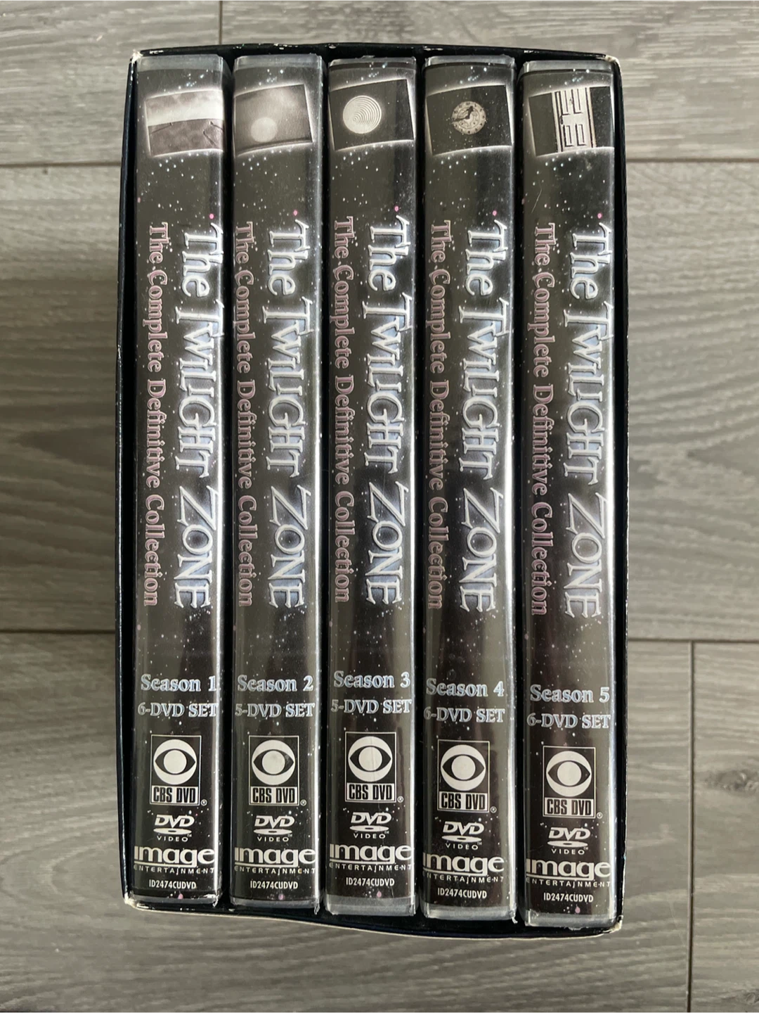 The Twilight Zone: The Complete Definitive Collection 28-DVD Set - photo 2