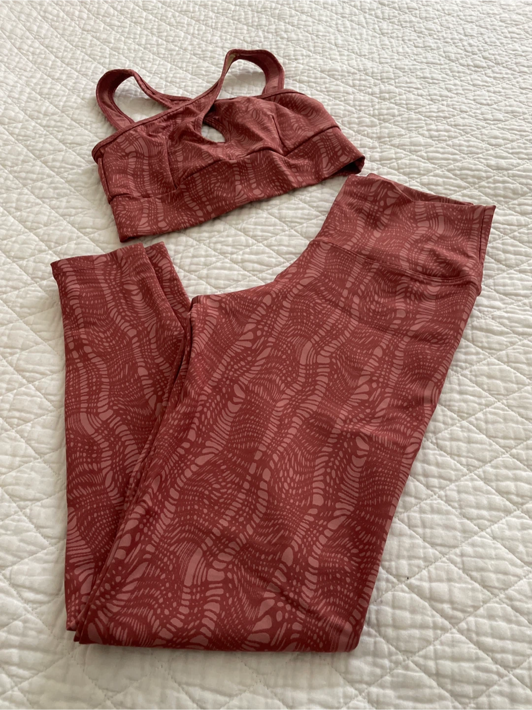 New Yoga/Athletic Set - Bra & Leggings - photo 2