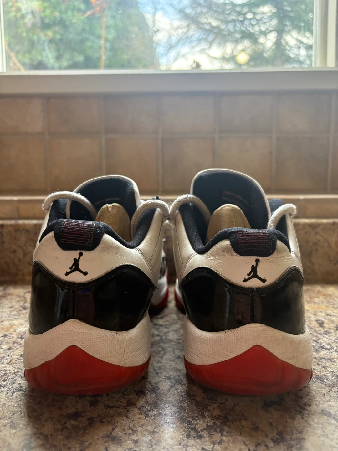 Air Jordan 11 Retro Low "Bred" - photo 2