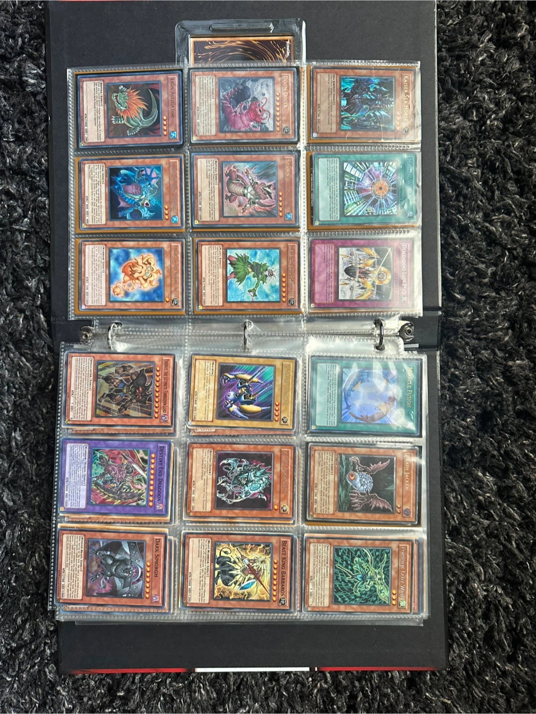 Yu-Gi-Oh! Legendary Collection 2 - photo 5