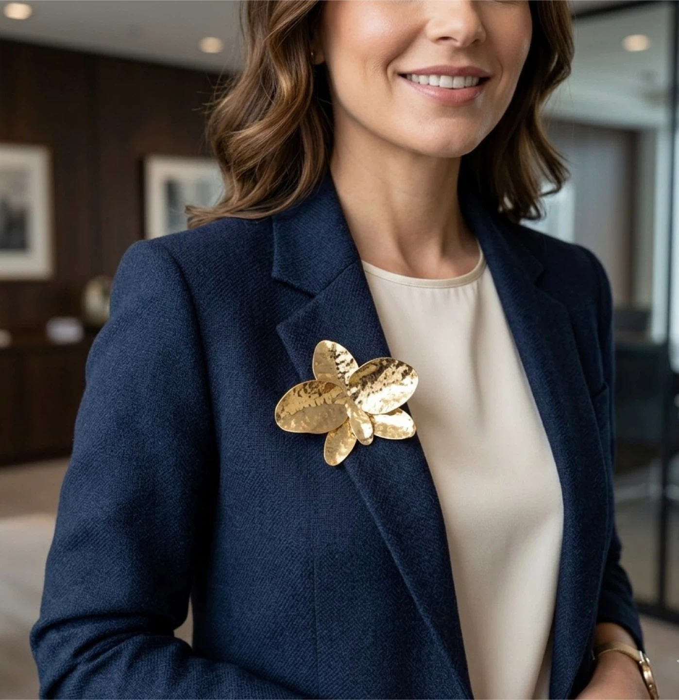Gold orchid Brooch - photo 4