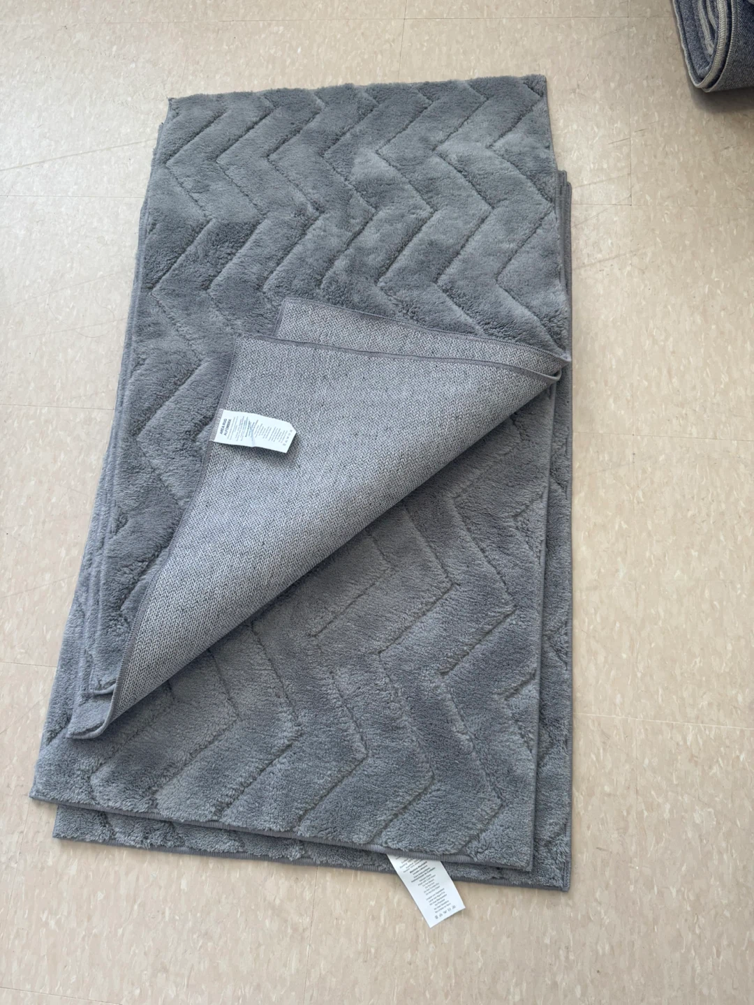 Grey Chevron Area Rug - photo 2