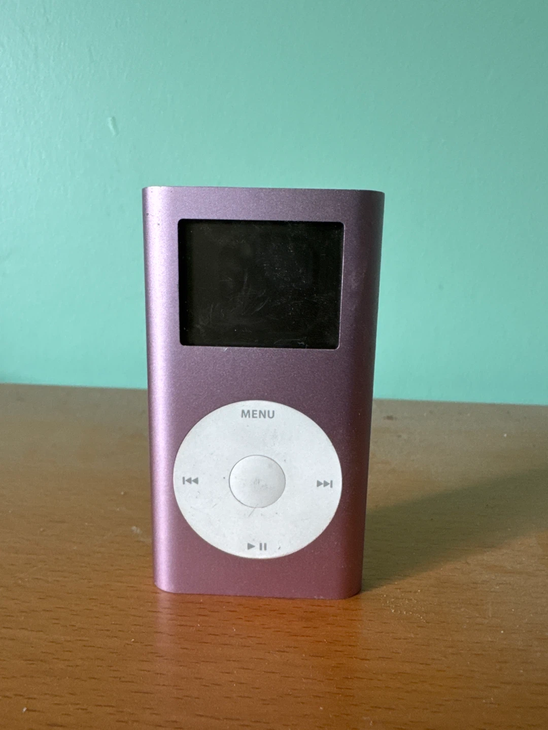 Purple Apple iPod Mini 6G