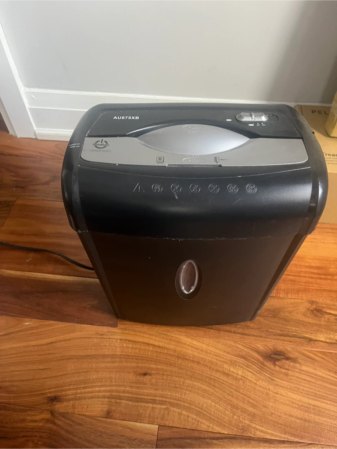 Aurora Paper Shredder 🧡
