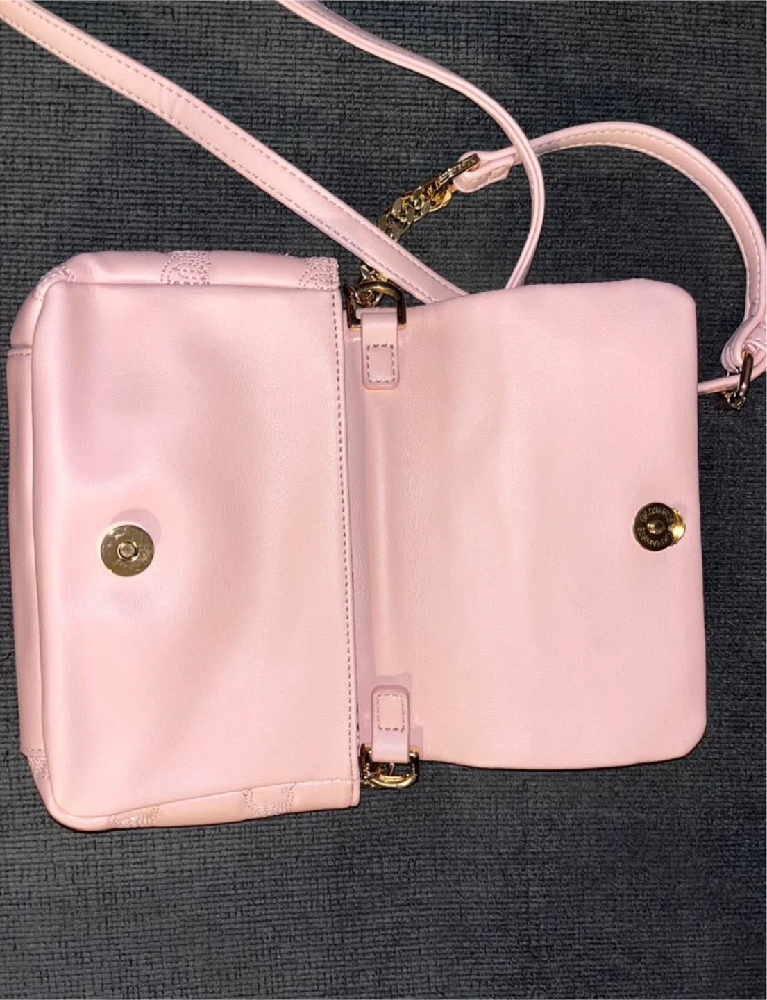 Juicy Couture Pink Quilted Crossbody Bag - photo 2