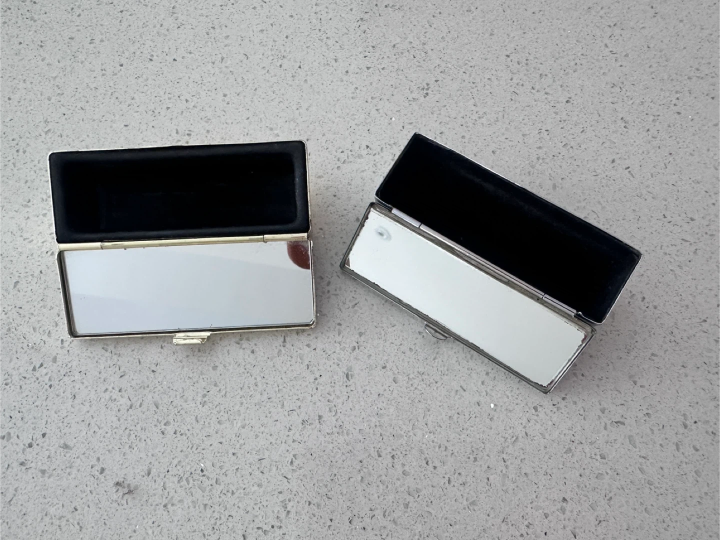 Vintage Decorative lipstick 💄 Cases with Mirrors - Set of 2 - photo 3