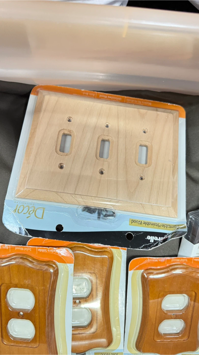 Décor Collection Solid Wood Light Switch Plates