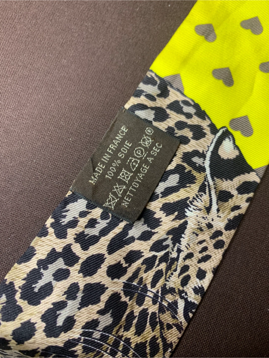 Hermès Paris 100% Silk Twilly - photo 3
