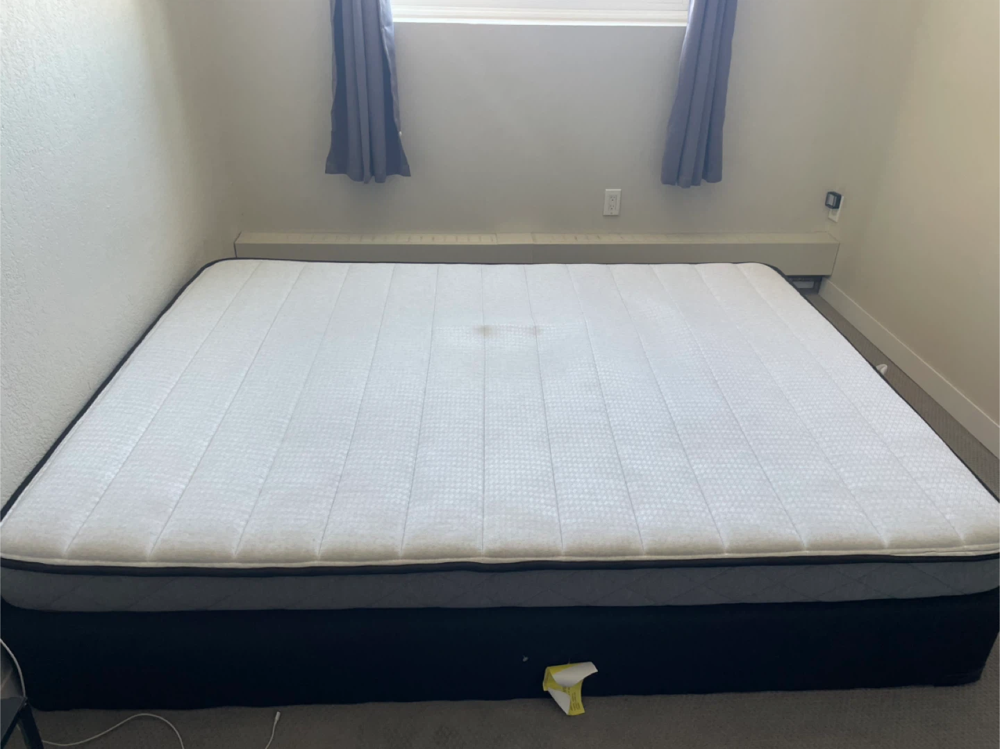 Medium Queen Mattress and Boxspring Set - photo 2