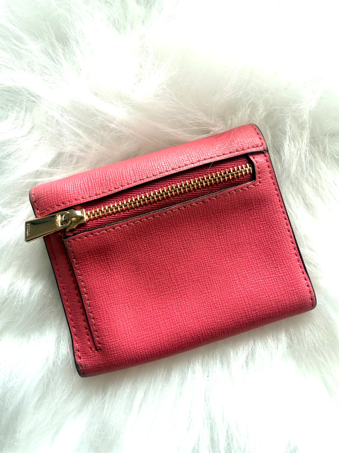 Furla Pink Leather Bi-Fold Wallet - photo 3