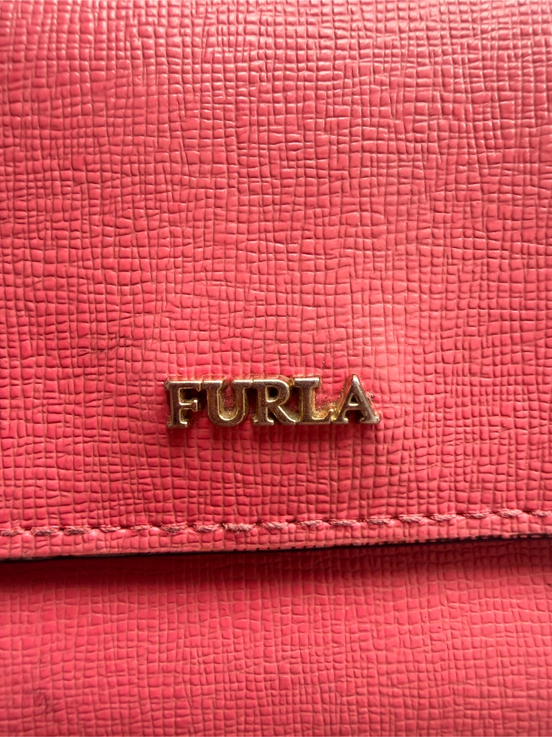 Furla Pink Leather Bi-Fold Wallet - photo 4