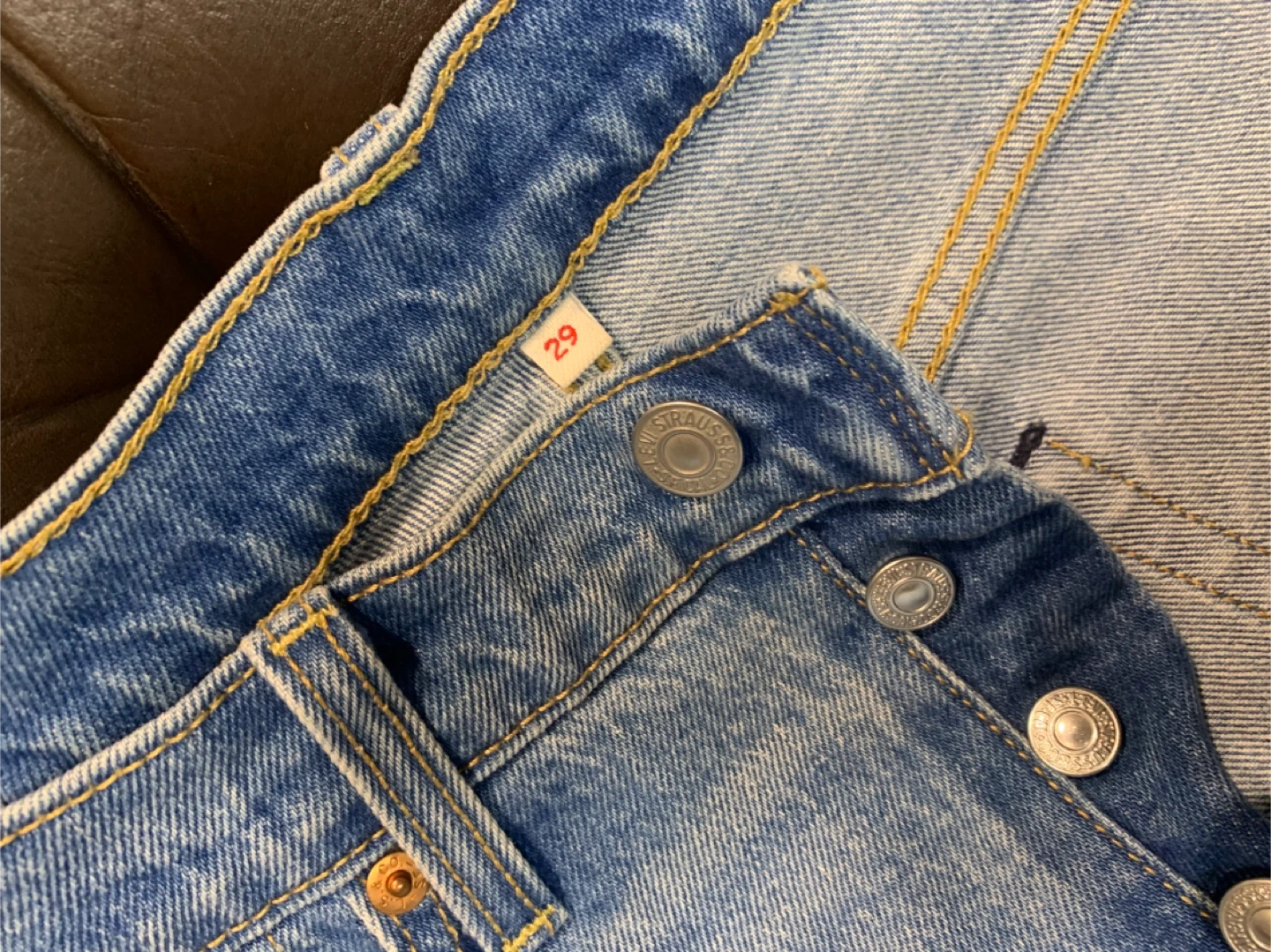 Levi's 501 Jeans Size 29 - photo 3