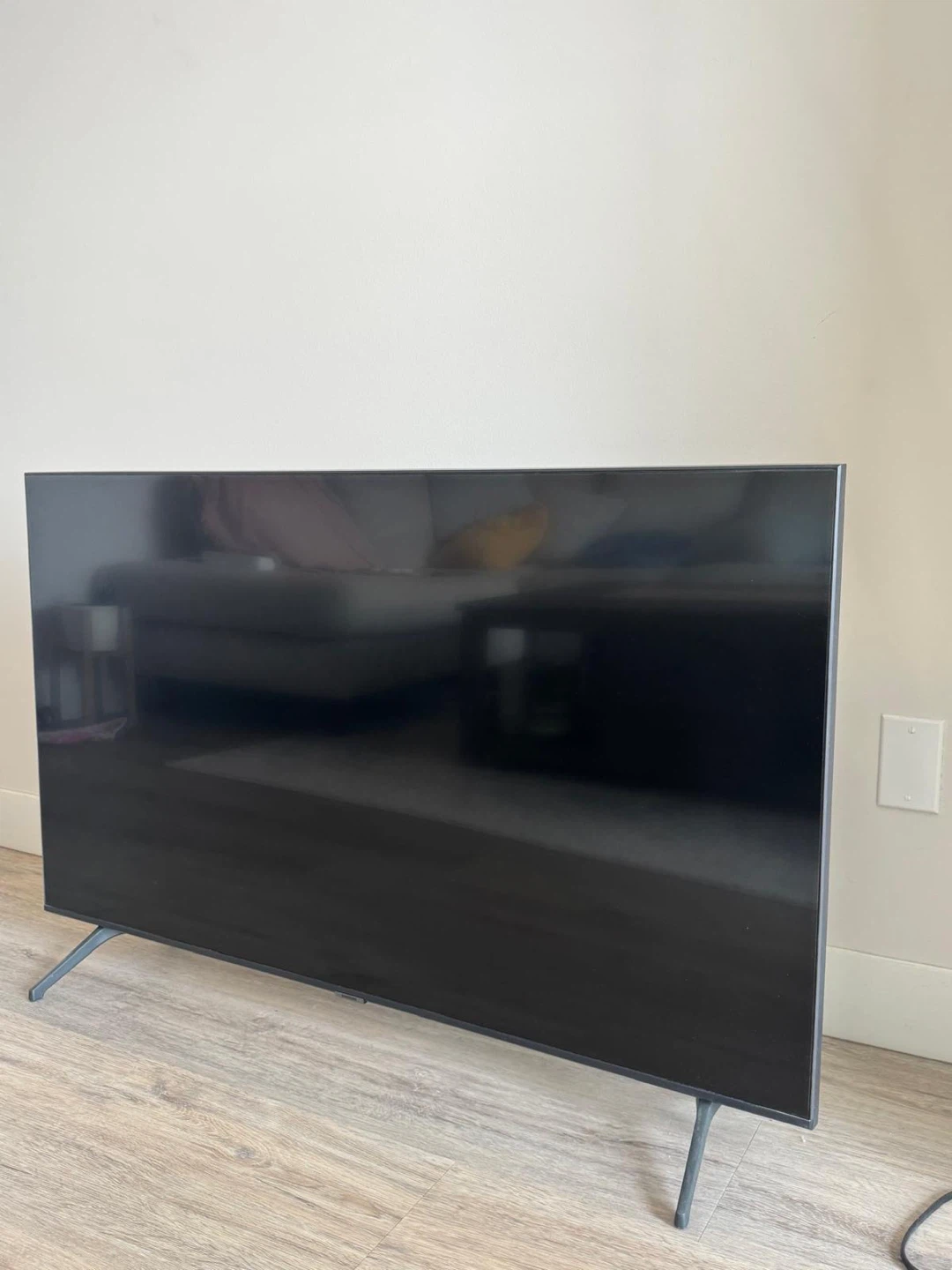 50” Samsung Smart TV - photo 3