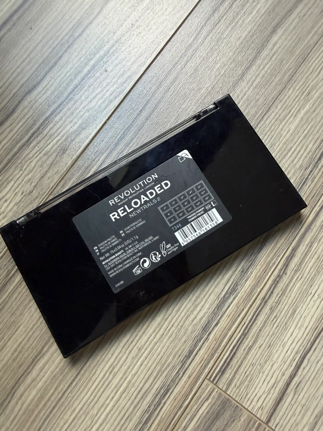 Revolution Reloaded Newtrals 2 Eyeshadow Palette - photo 2