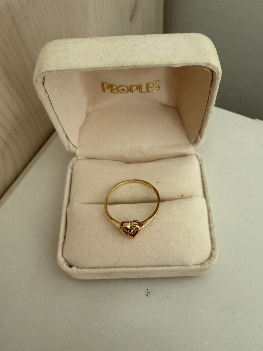 Genuine 10K Gold Heart Ring size 8 - photo 5
