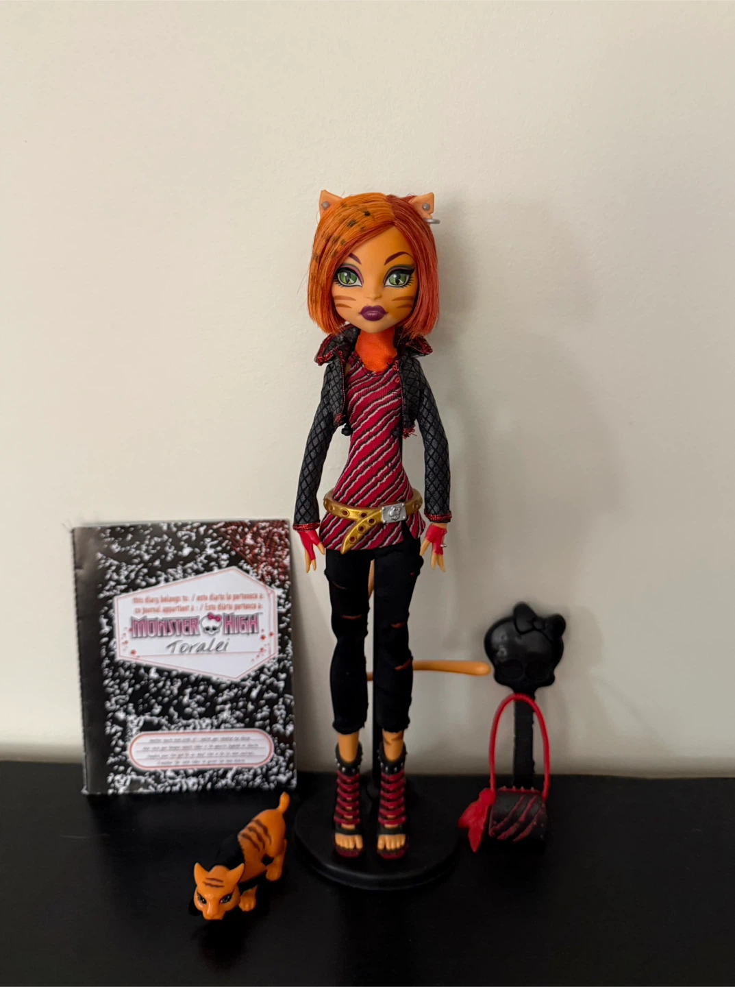 Monster high first wave Toralei Stripe complete