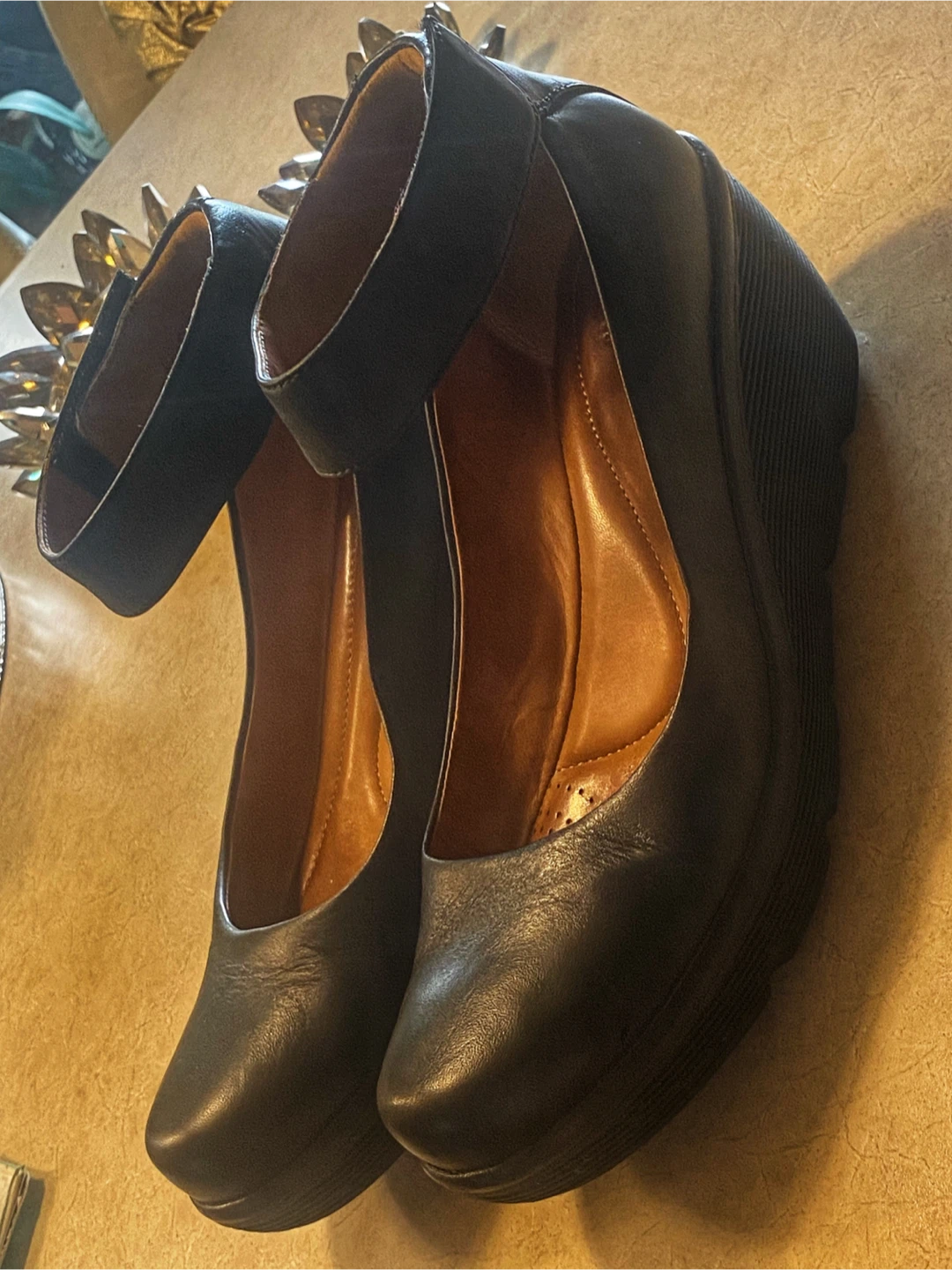 🖤Clarks Black Leather Wedge Shoes with Ankle Strap - photo 3