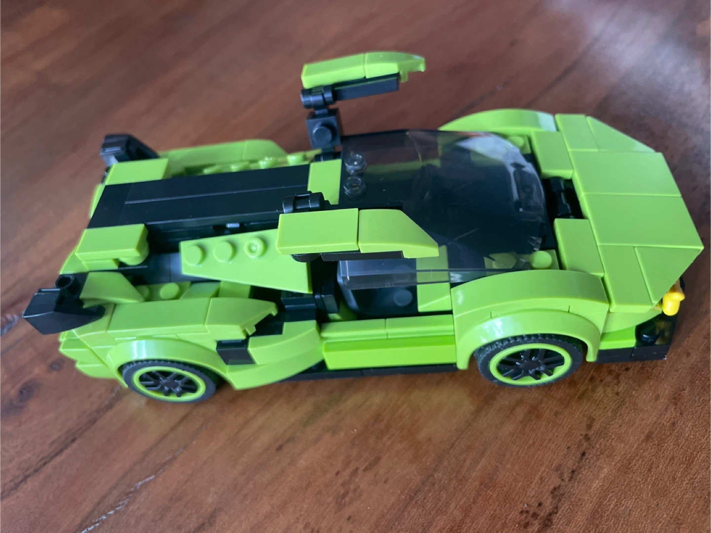 Lime Green Sports Car Set - photo 2