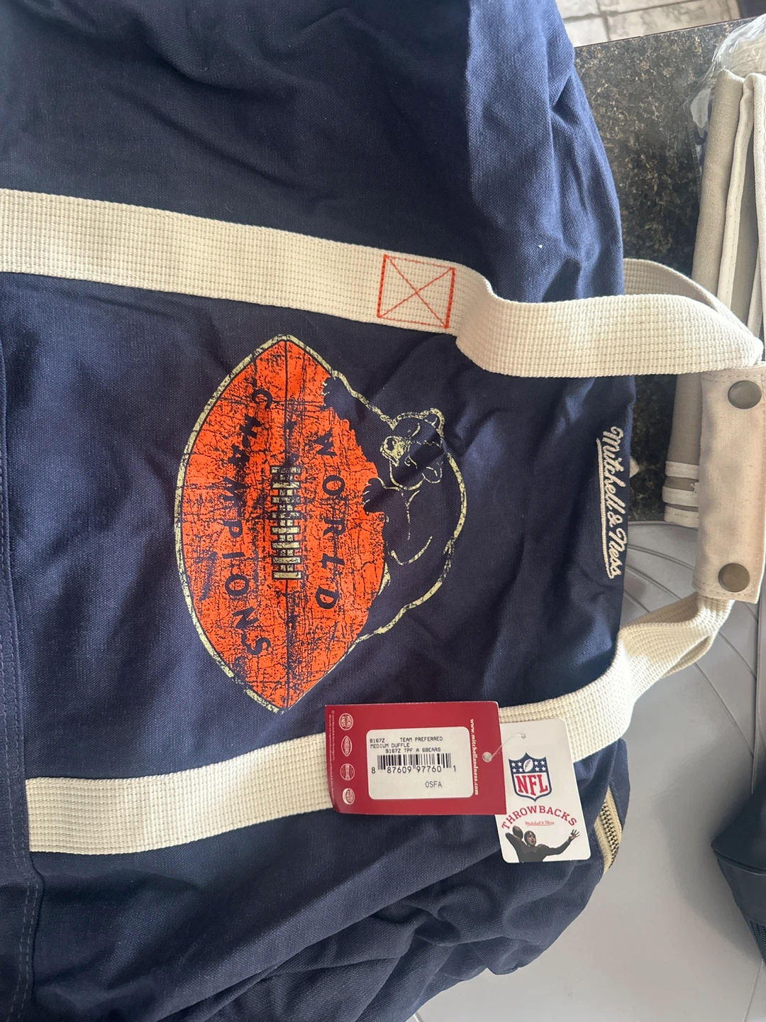 Chicago bears duffel bag