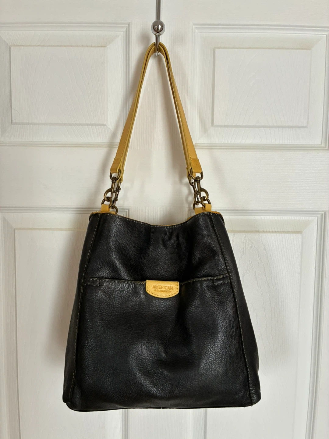 American Leather Co. Black Leather Purse