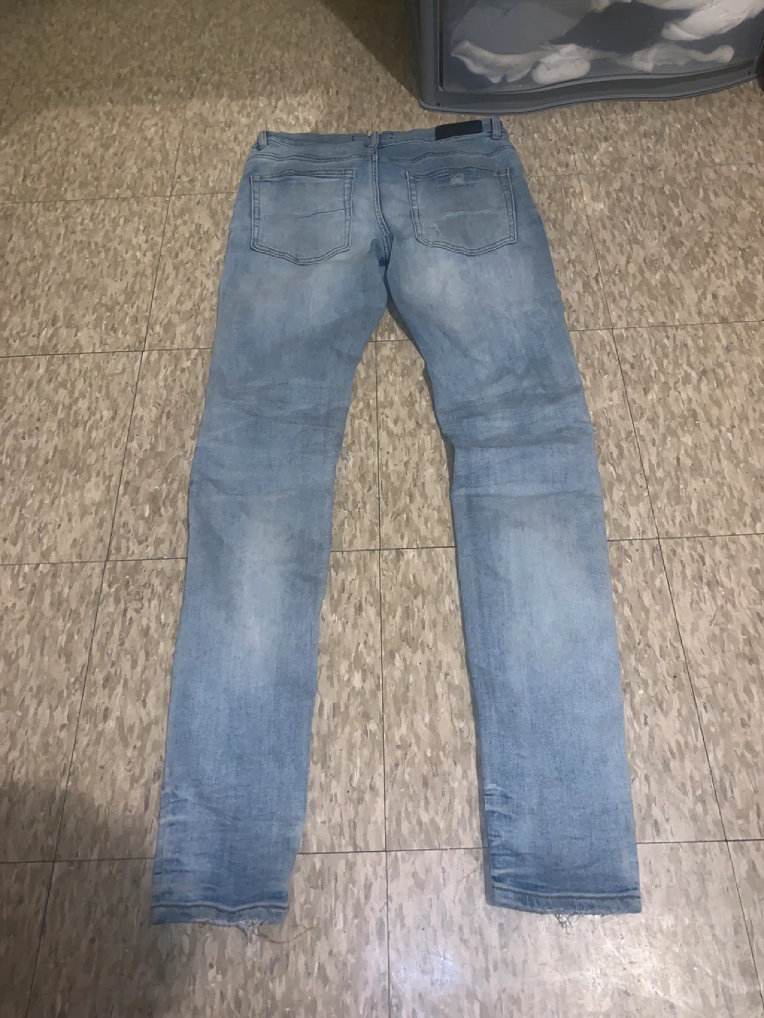 AMIRI Men's Light Wash Distressed Jeans - photo 2