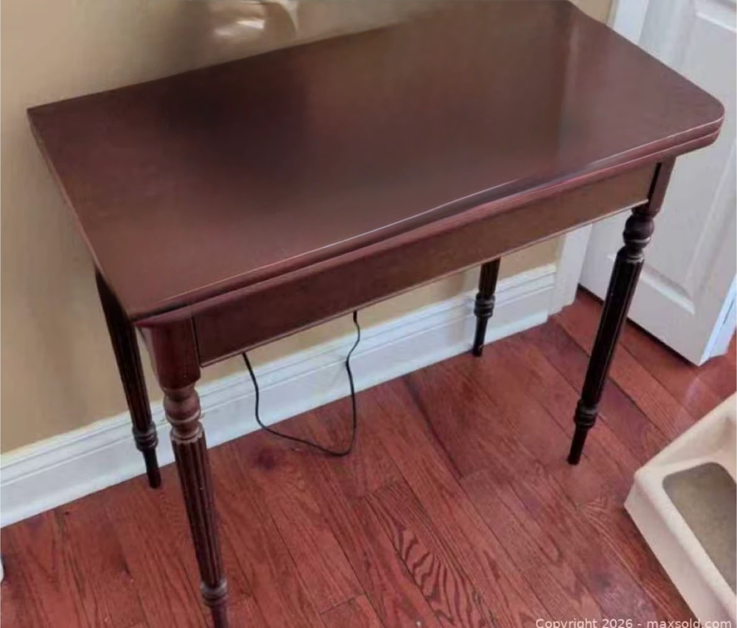 Console Table - photo 2