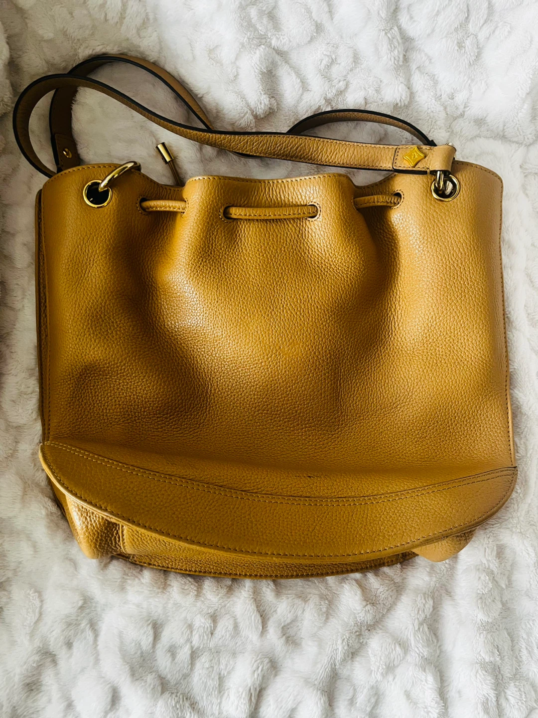 MCM Visetos Drawstring Bucket Bag - photo 2