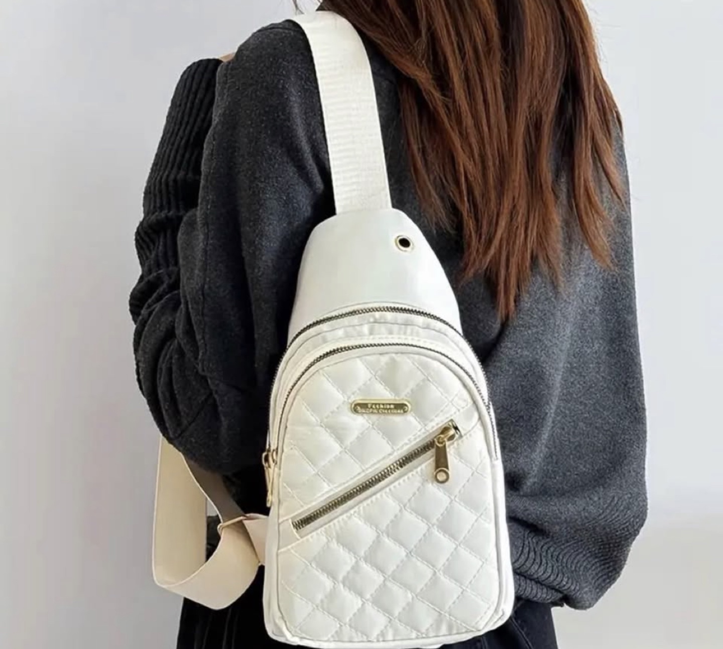 New-White Quilted Sling Bag - photo 3