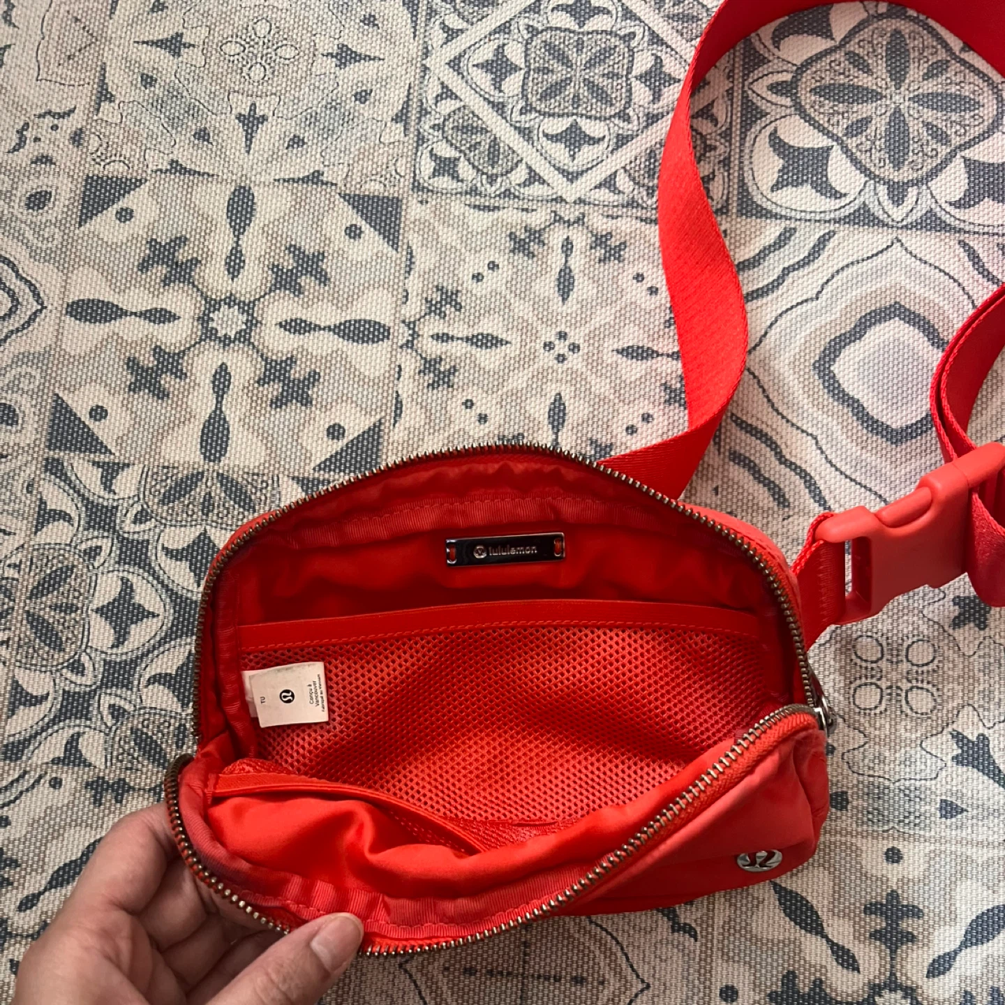 Lululemon Everywhere Belt Bag - Blood Orange - photo 2