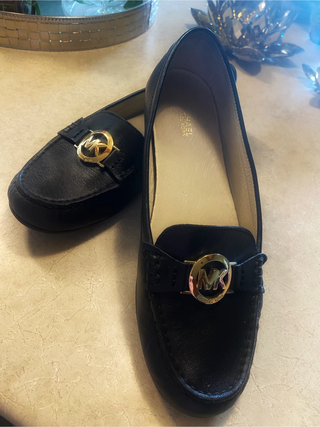 🖤Michael Kors Black Leather Loafers