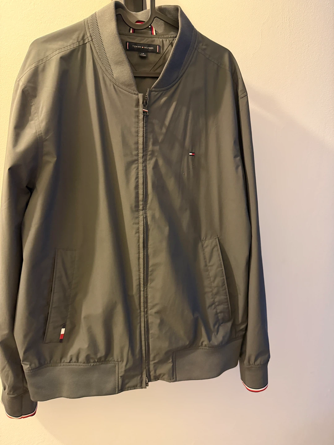 Tommy Hilfiger Bomber Jacket - Large