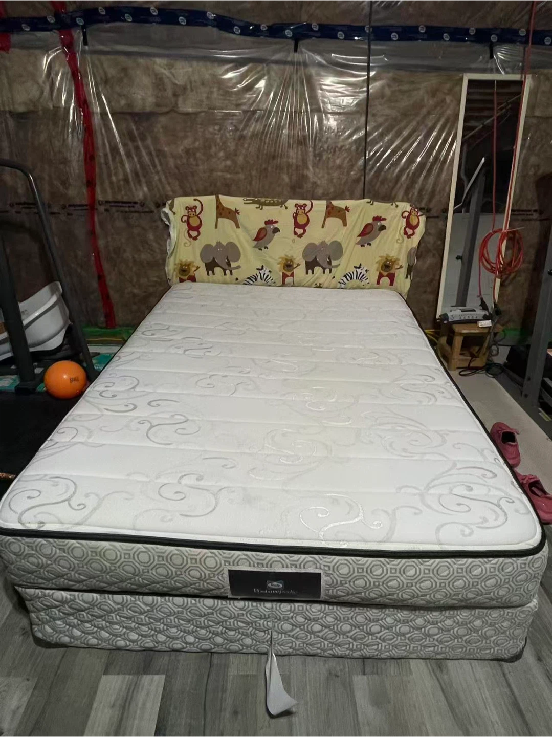 Sealy Posturepedic Mattress