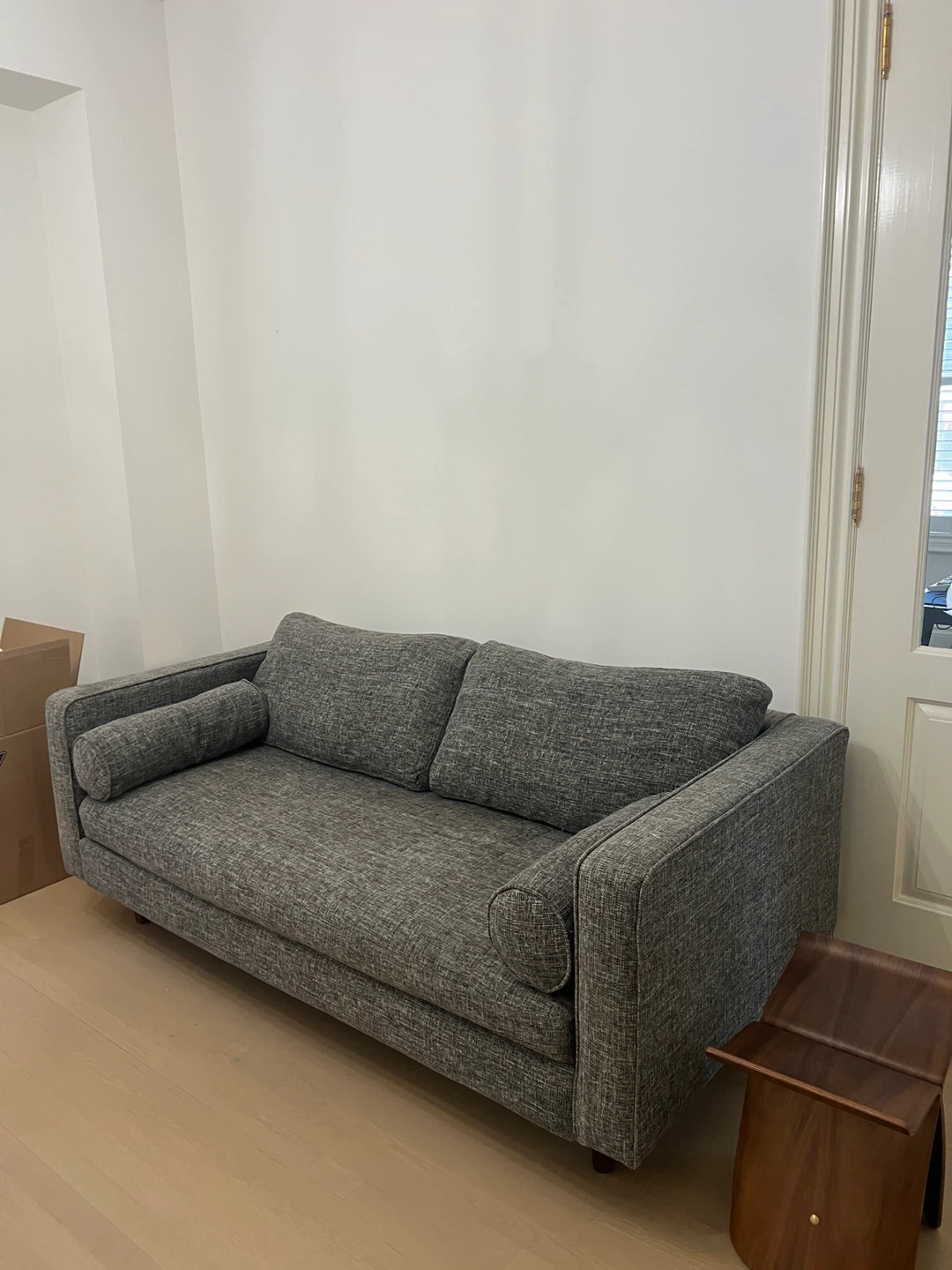 Grey Sofa / Couch 72’ - photo 3