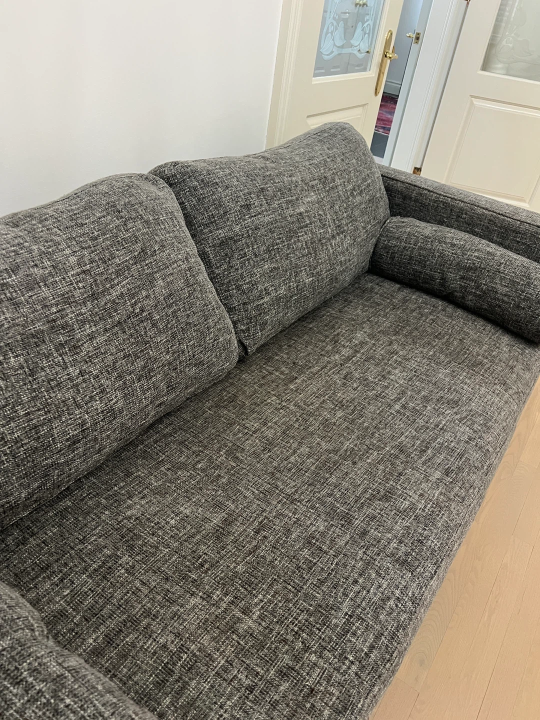 Grey Sofa / Couch 72’ - photo 4