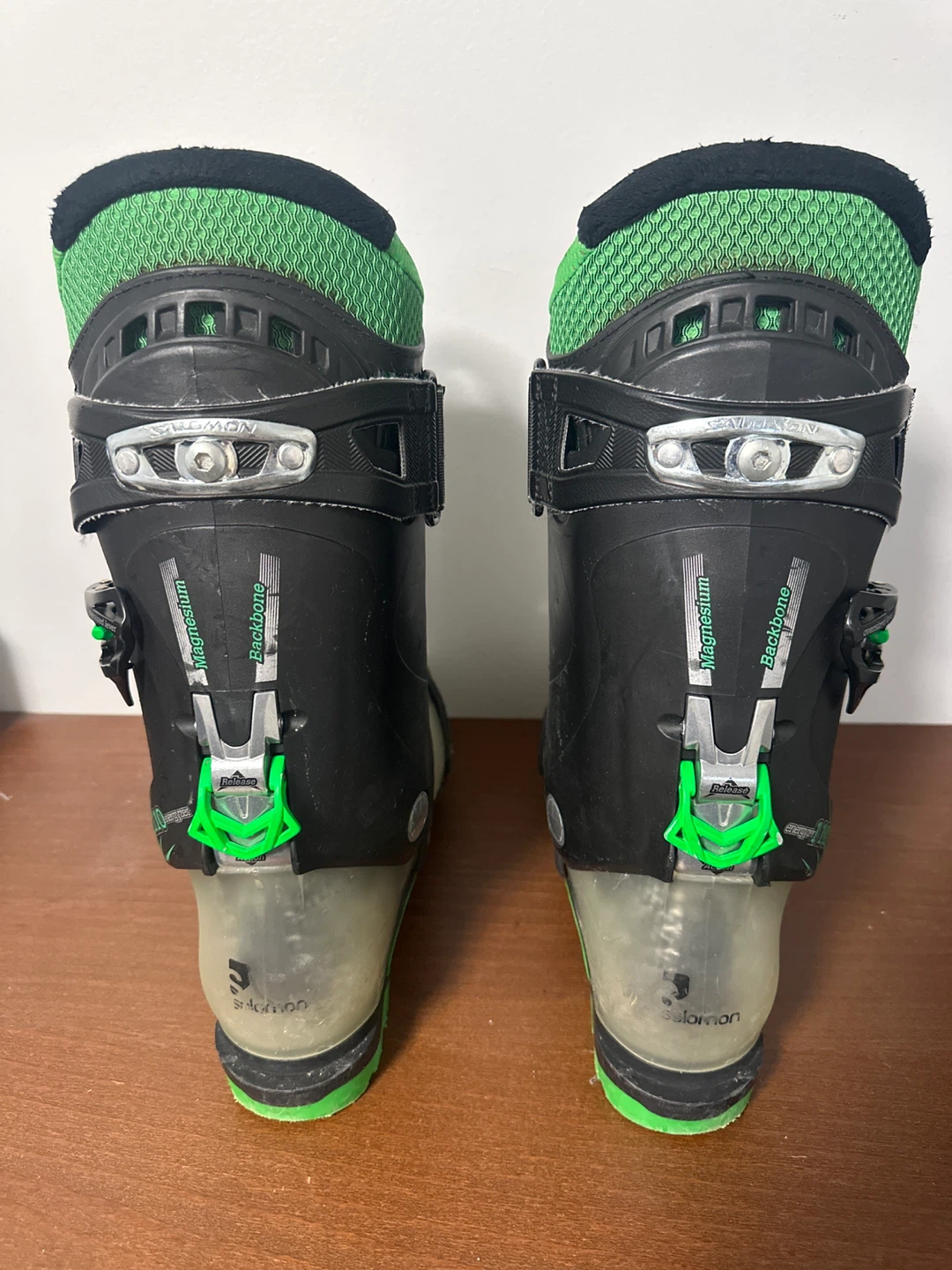 Salomon Ski Boots - Men 10.5 - photo 4