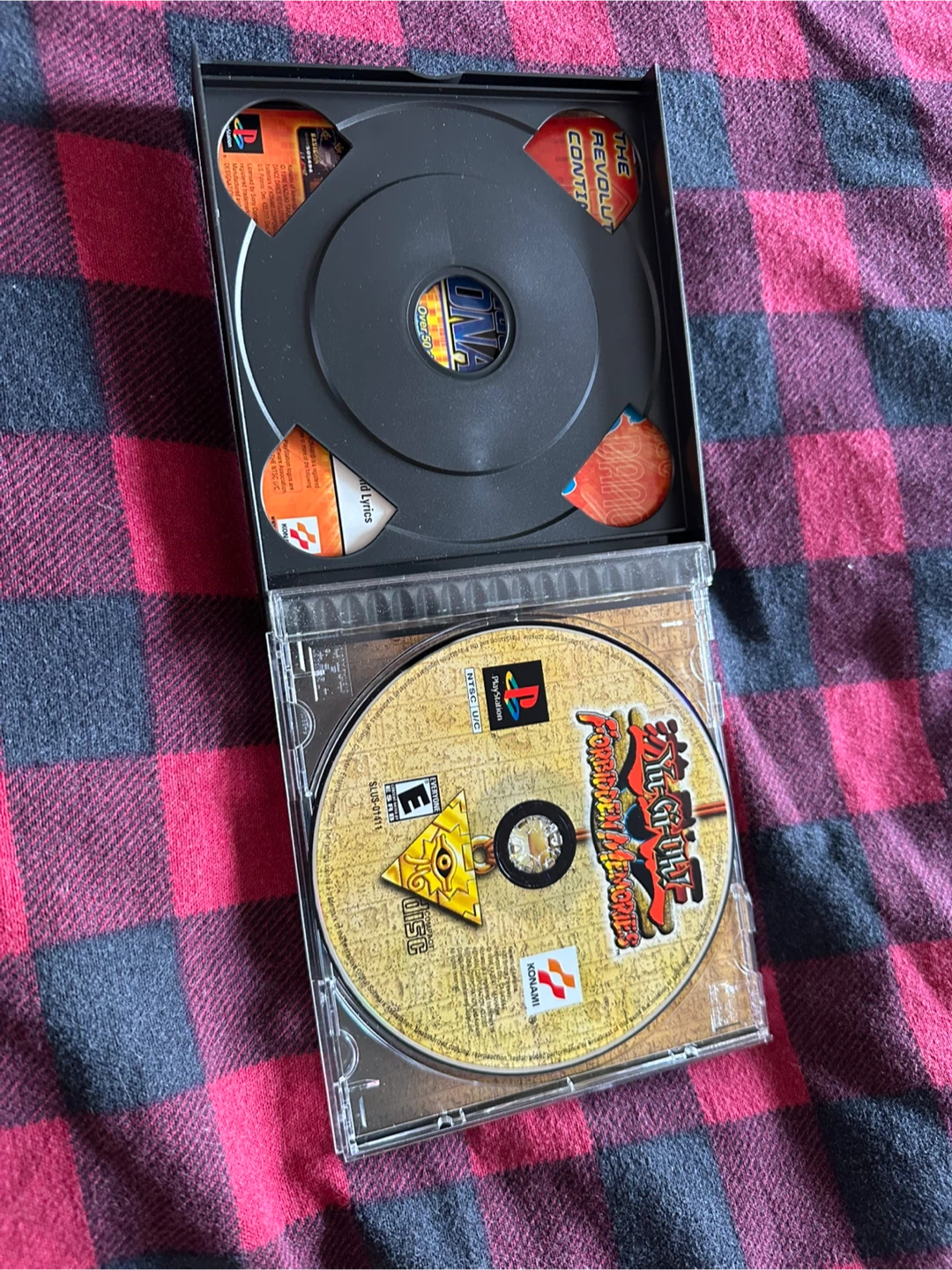 Yu-Gi-Oh! Forbidden Memories Playstation 1 Game - photo 2