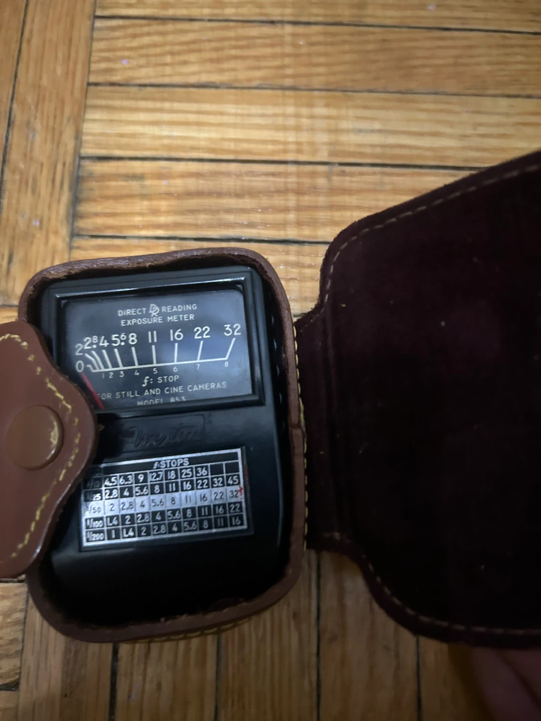 Weston Master IV Exposure Meter with Case - photo 3