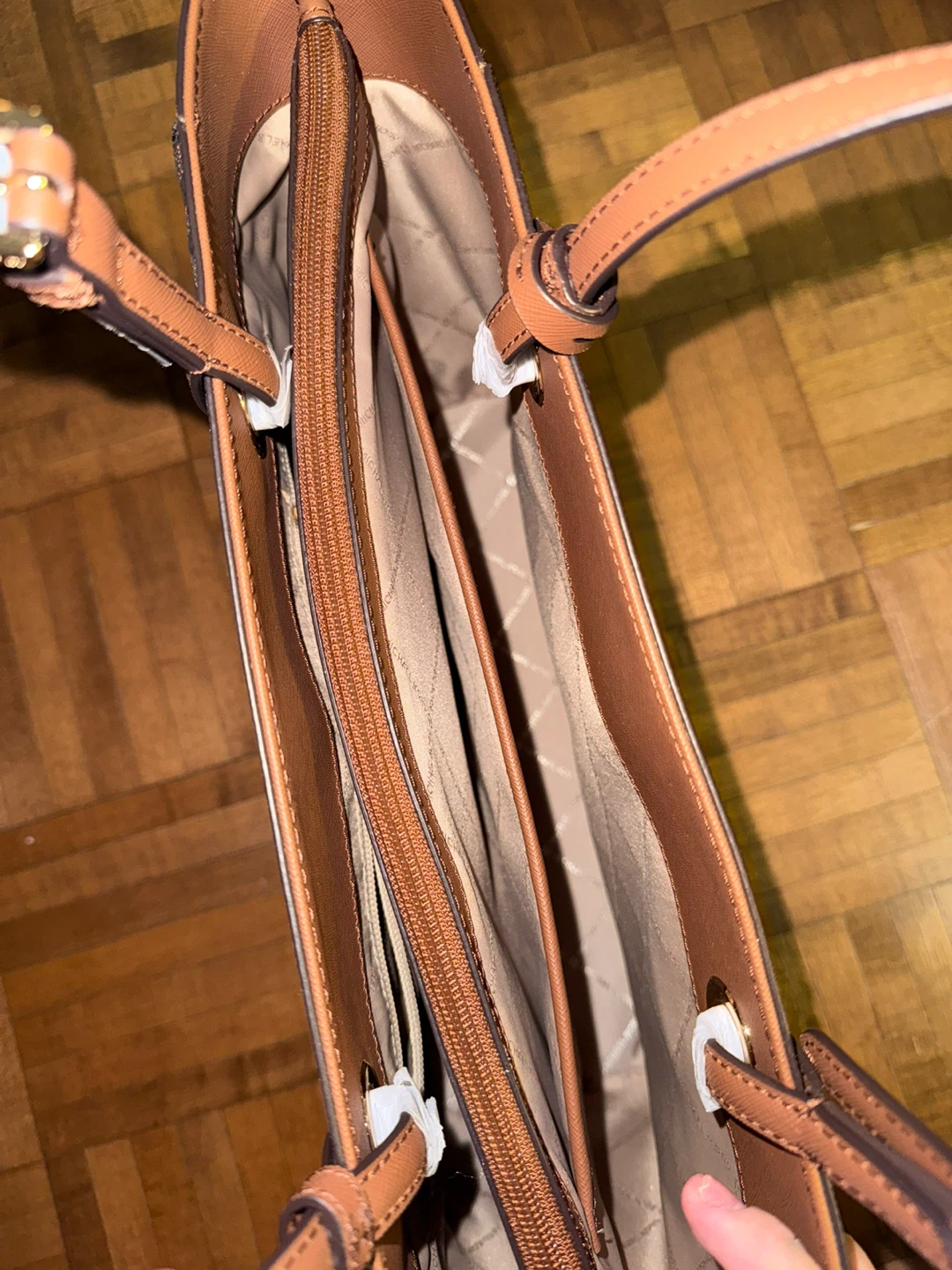 Michael Kors Tote Bag - photo 5