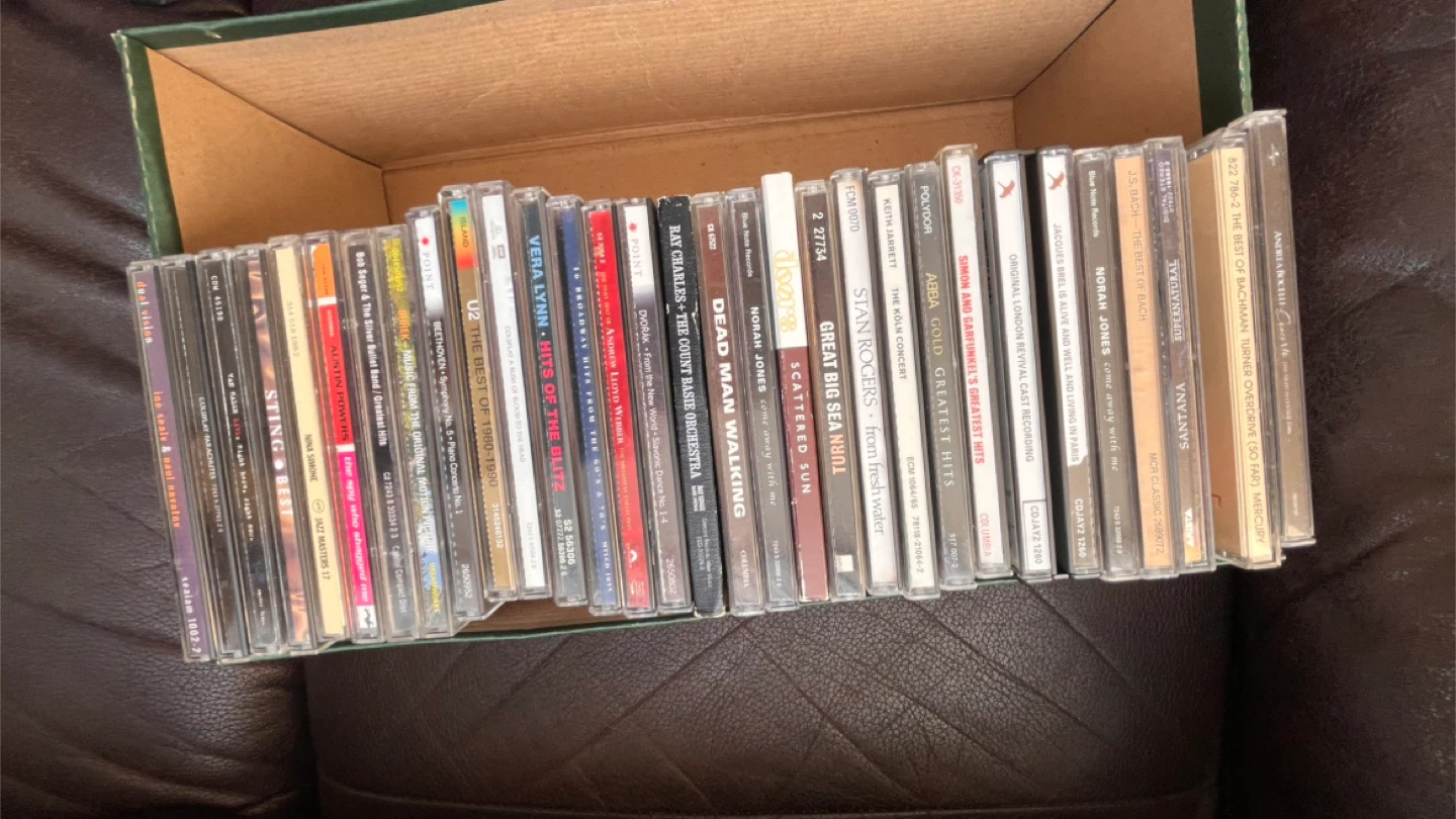 Assorted Collection of CDs - photo 2