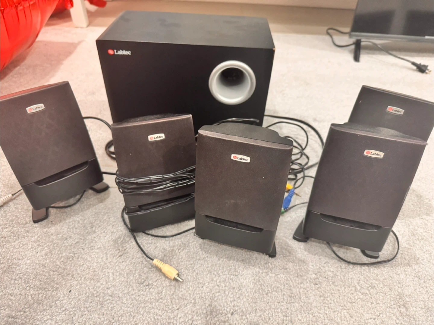 Labtec Desktop Speaker System