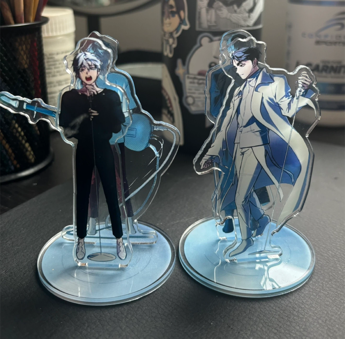 Alien Stage Ivantill Acrylic Standees Set