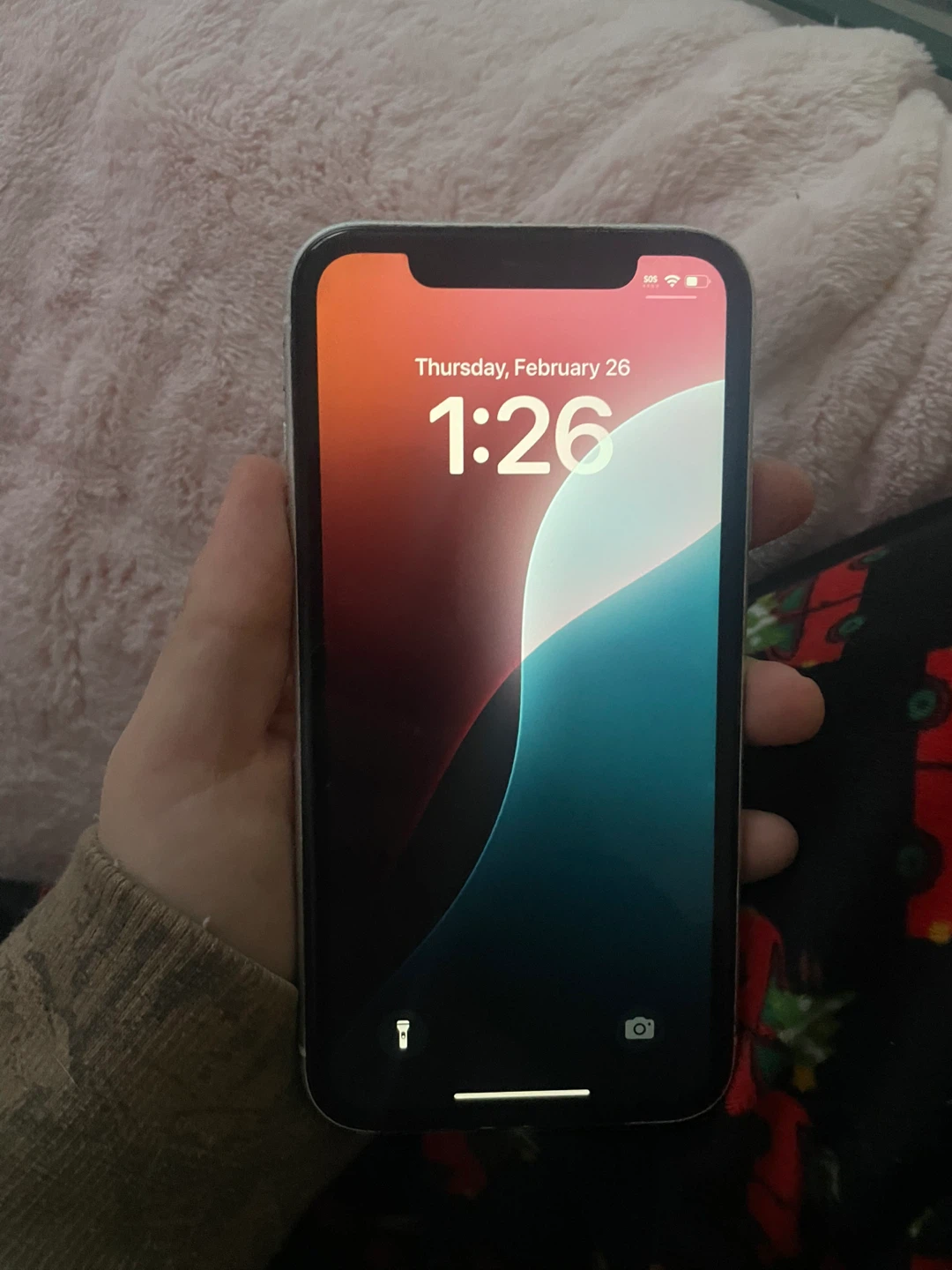 Apple iPhone XR - White