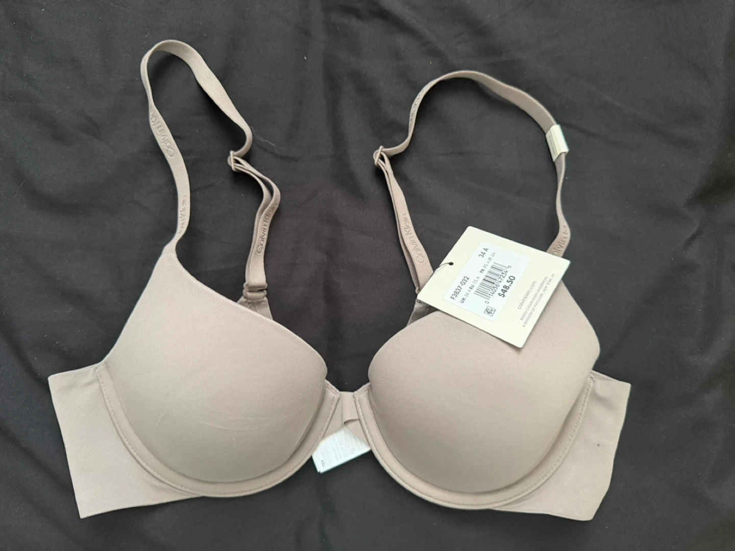 BNWT Calvin Klein Lined Full Coverage Bra - Size 34A/34B
