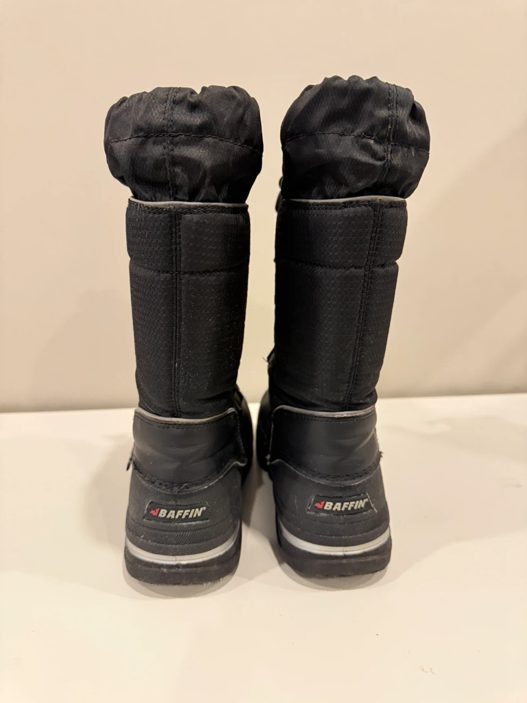 Baffin Polar Rated Snow Boots Junior size 4 - photo 3