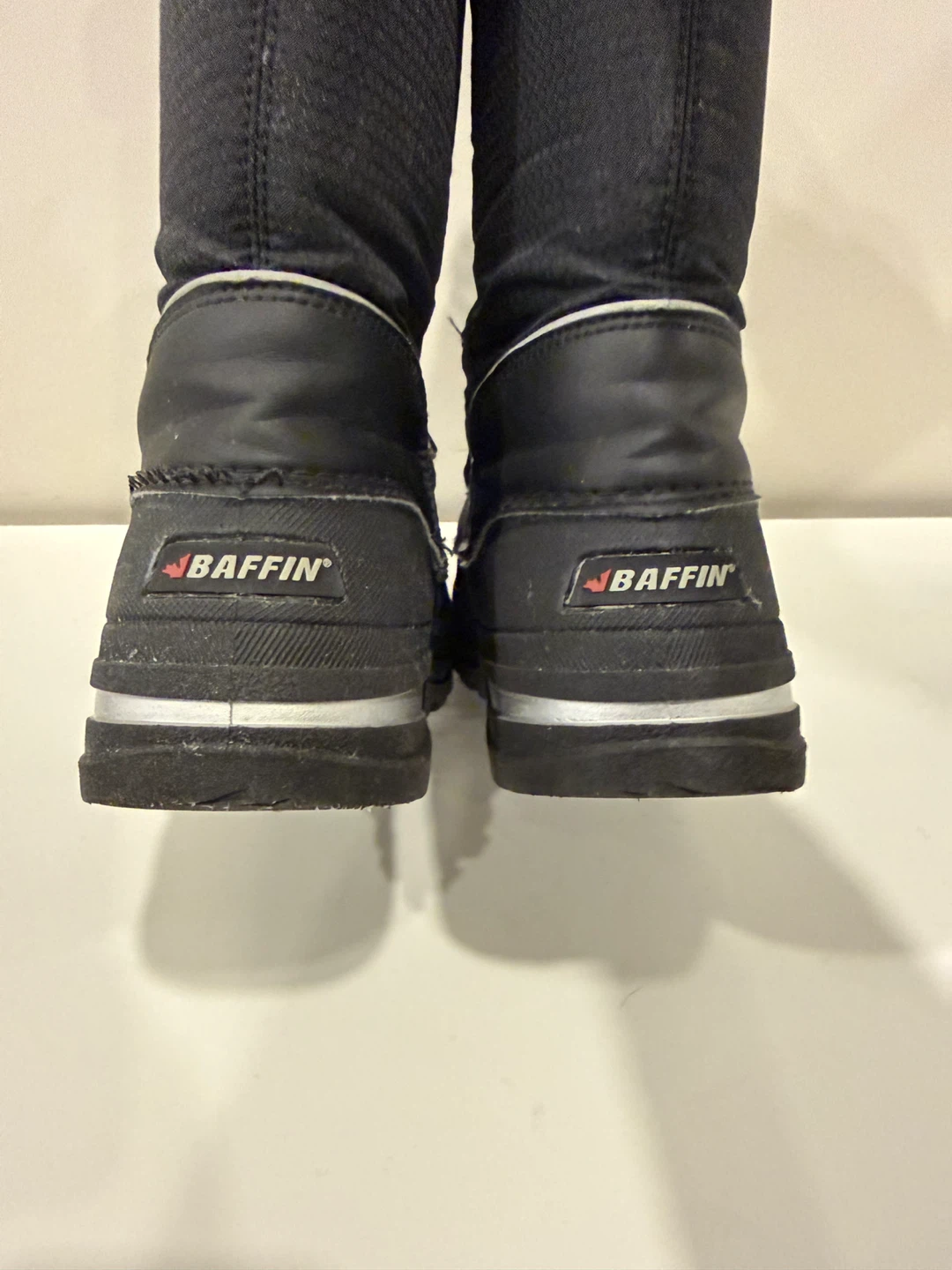 Baffin Polar Rated Snow Boots Junior size 4 - photo 4