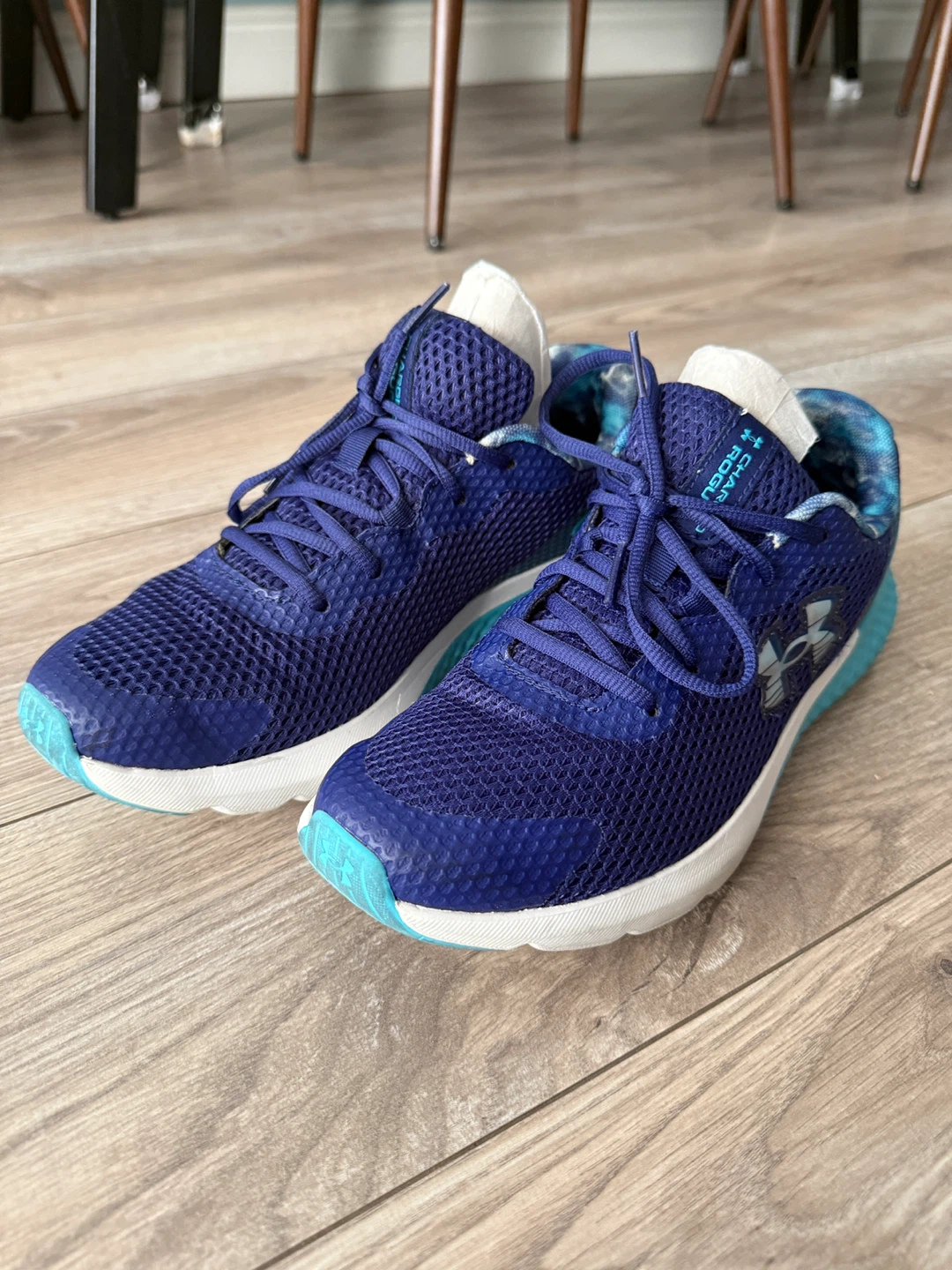 Under Armour Charged Rogue 3 Running Shoes - Size 7Y
