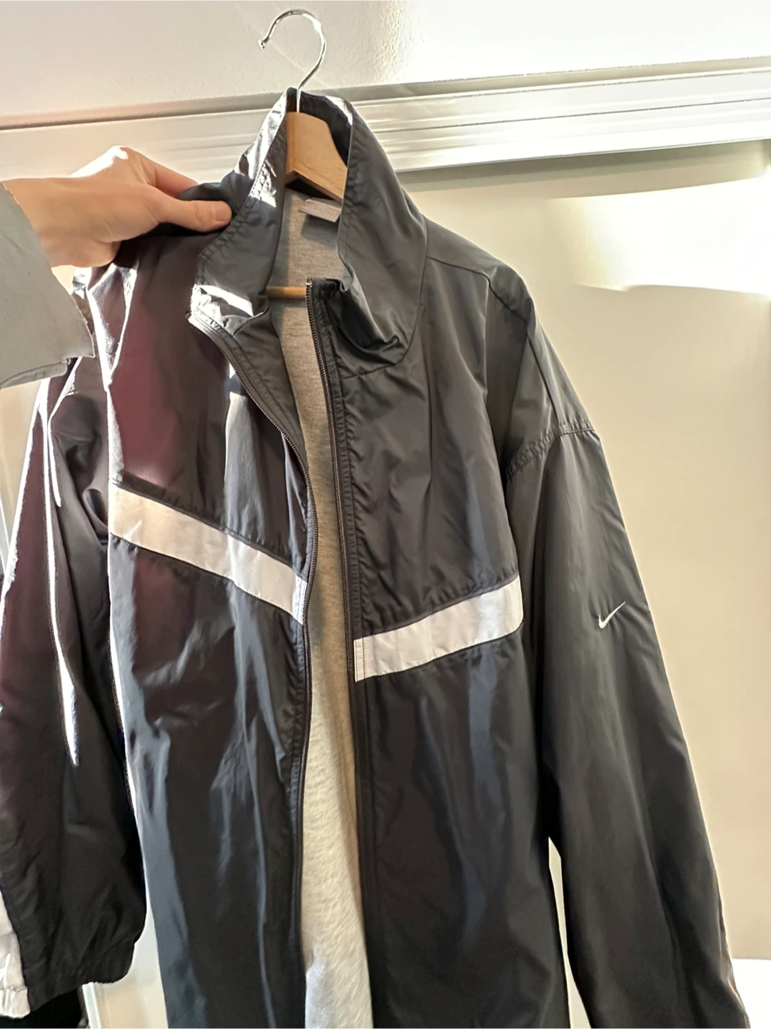 [ Nike Windbreaker Jacket ]